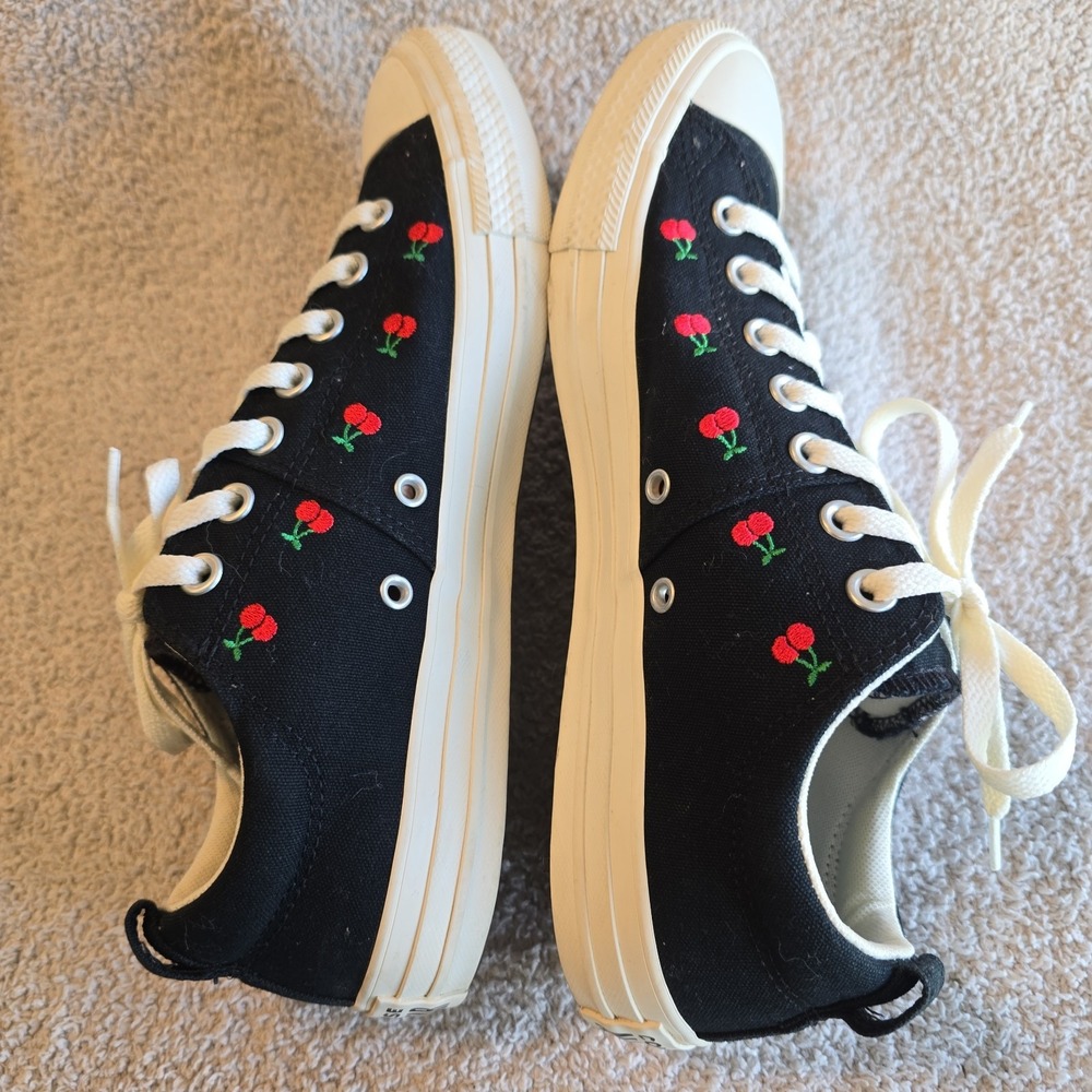 Converse All Star Madison All-over Embroidered Cherries Low Women's Shoes Sz 11 - Picture 8 of 13